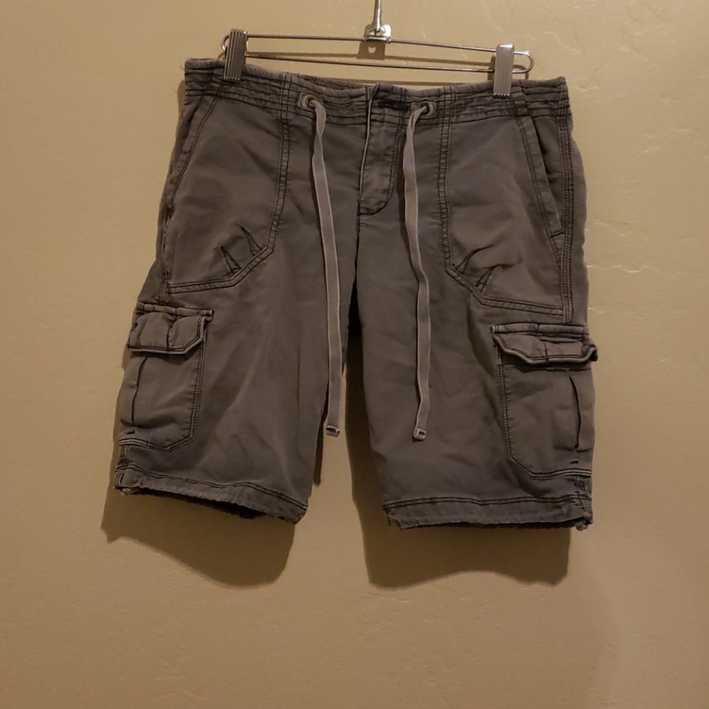 American Eagle Cargo shorts